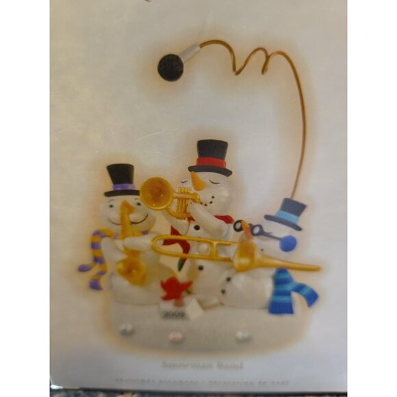 2009 Hallmark MAGIC Christmas Ornament Snowman Band New In Box - Picture 1 of 3